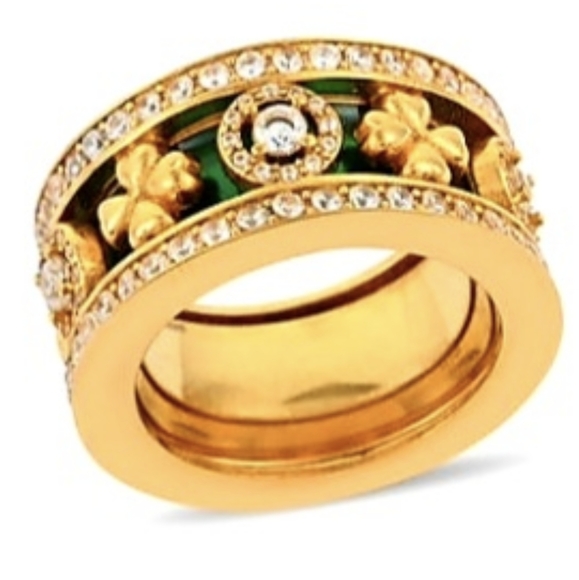 Regal 3 in one Stack Ring with Simulated Diamonds - Picture 7 of 9